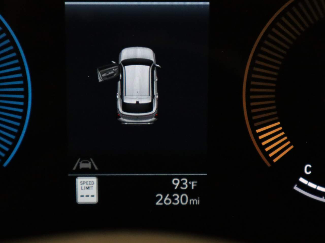 2026 Hyundai Kona SEL Sport - Photo 9