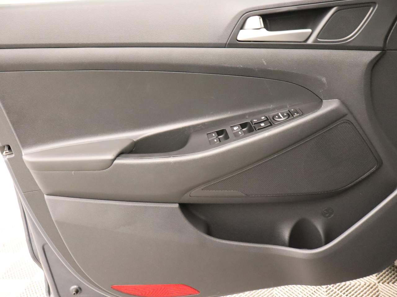 2019 Hyundai Tucson SE - Photo 17