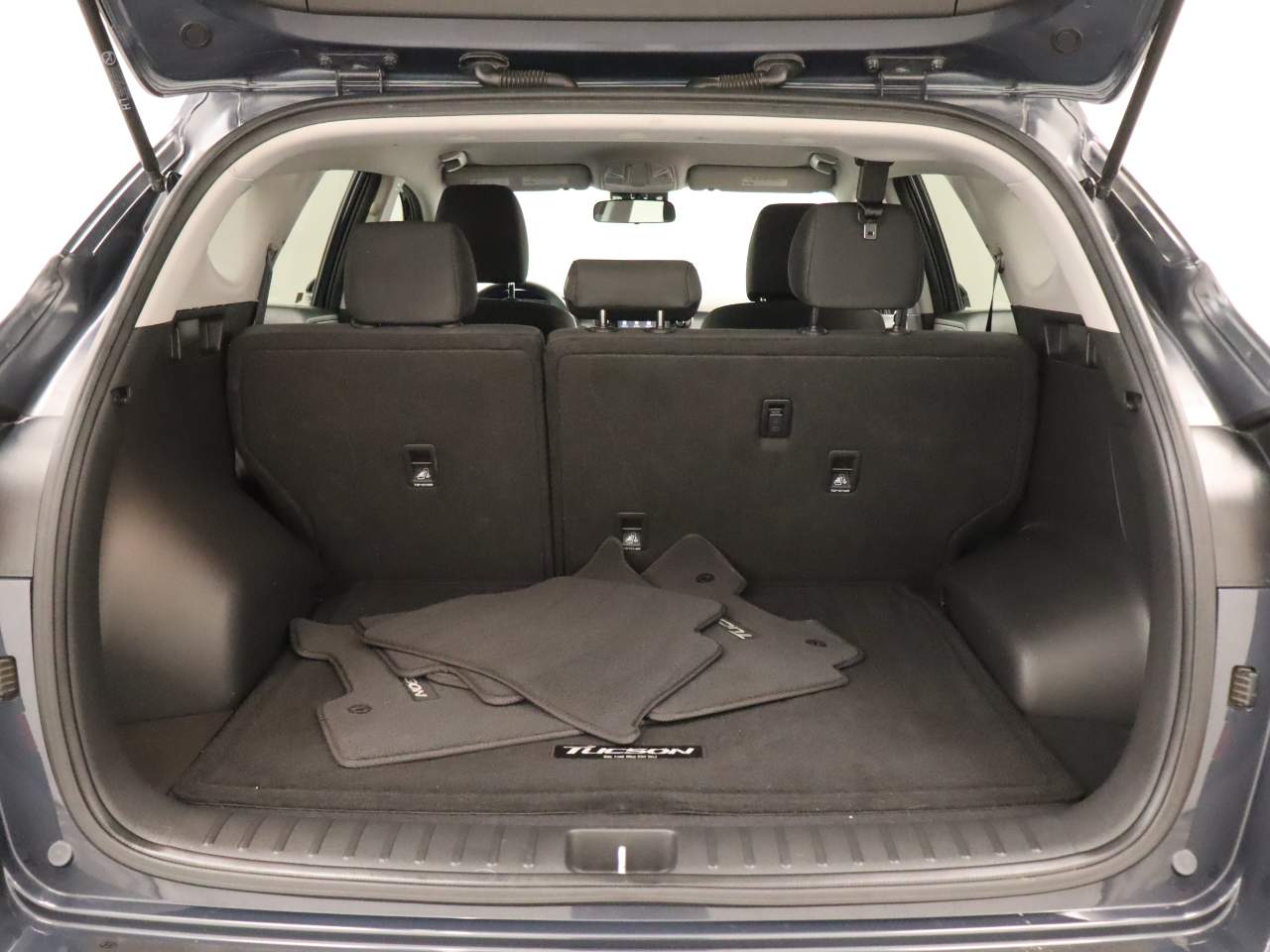 2019 Hyundai Tucson SE - Photo 18