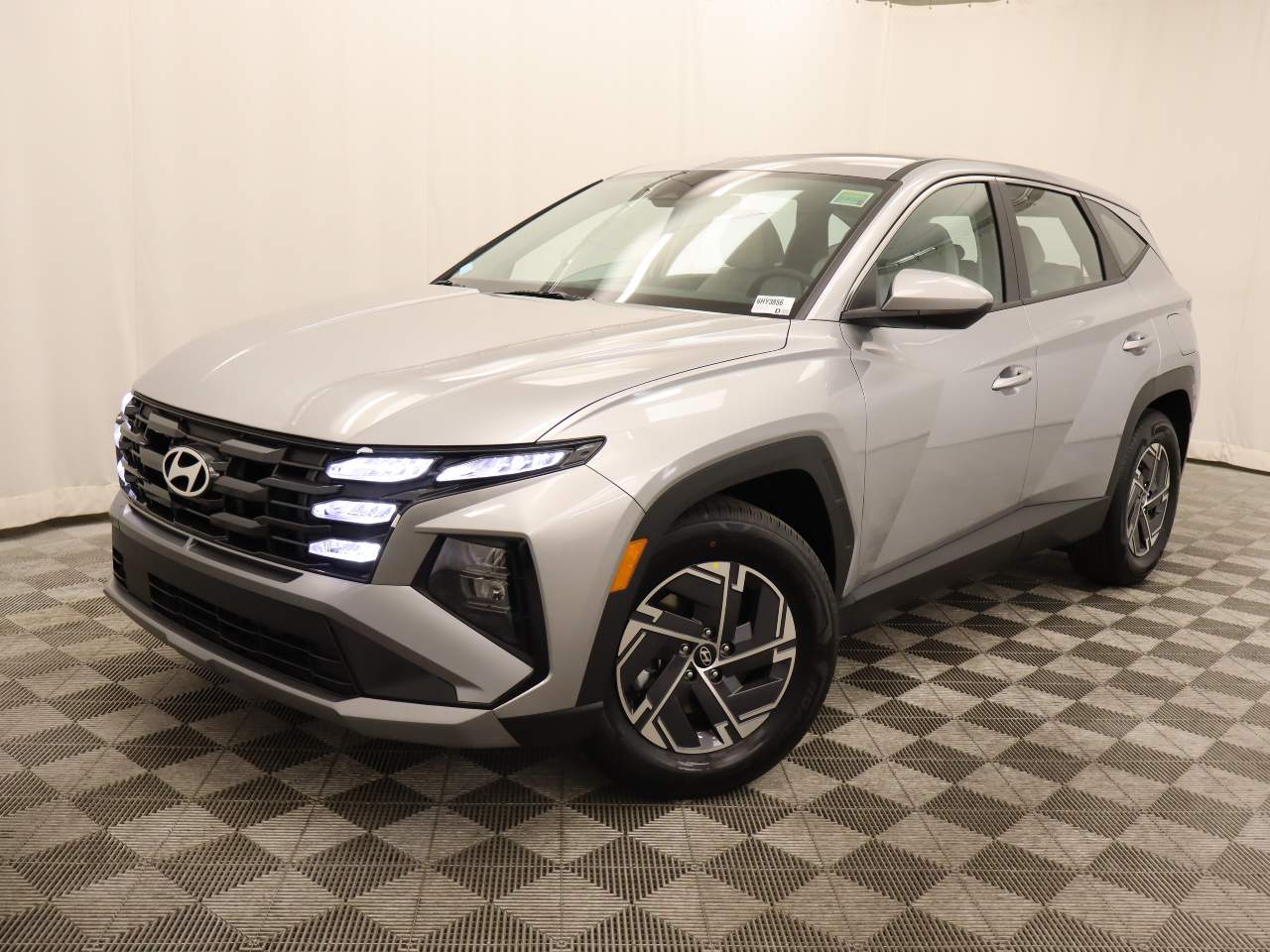 2026 Hyundai TUCSON Hybrid SE
