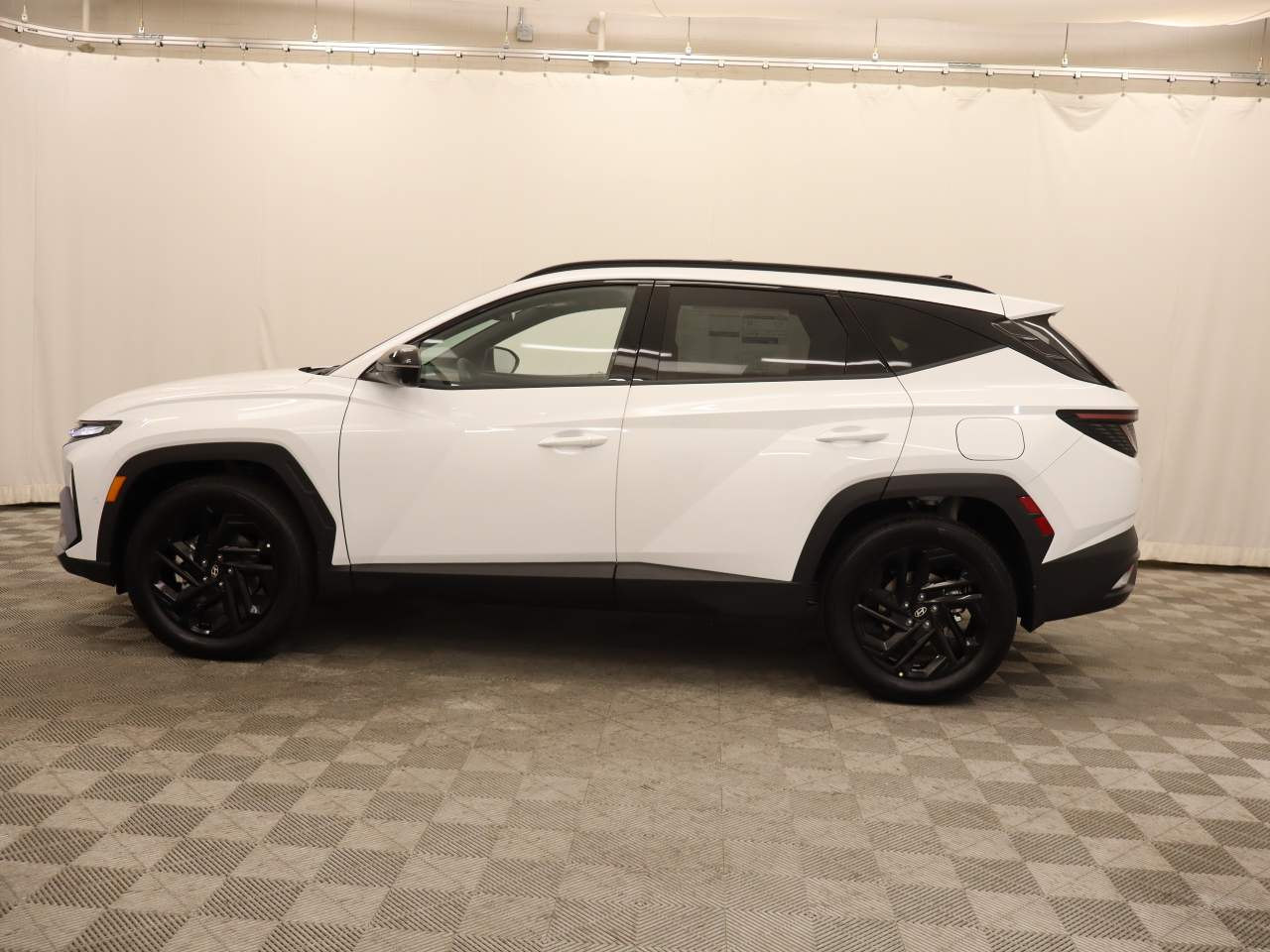 2026 Hyundai TUCSON Hybrid Night