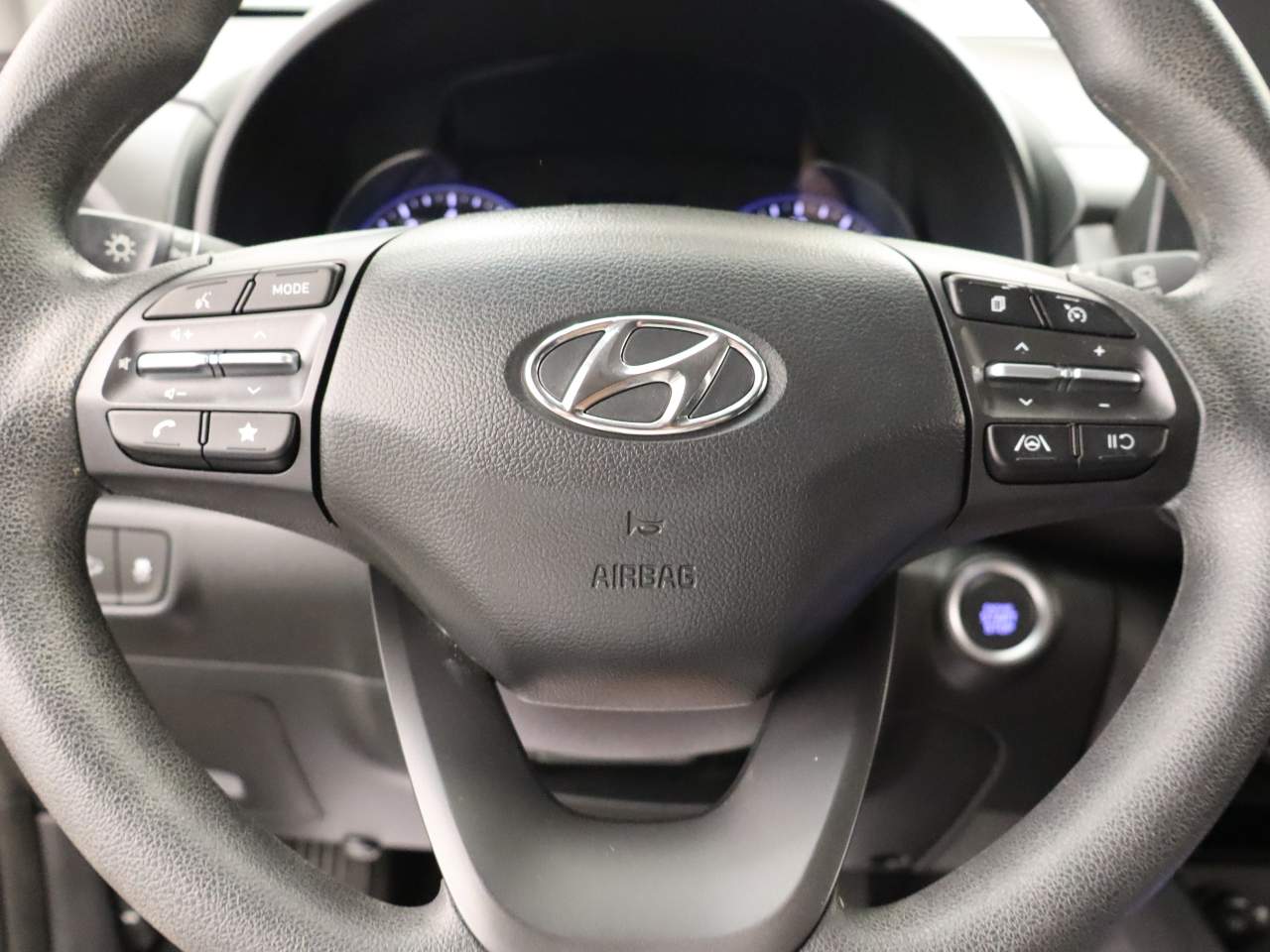 2023 Hyundai Kona SEL - Photo 13
