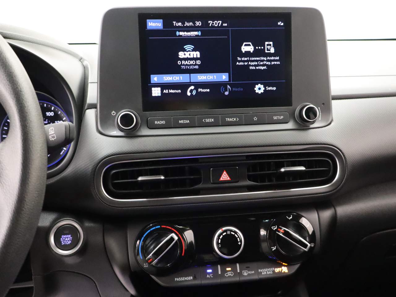 2023 Hyundai Kona SEL - Photo 11