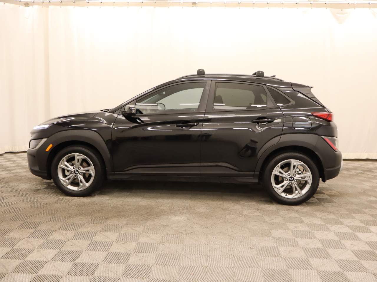 2023 Hyundai Kona SEL - Photo 3