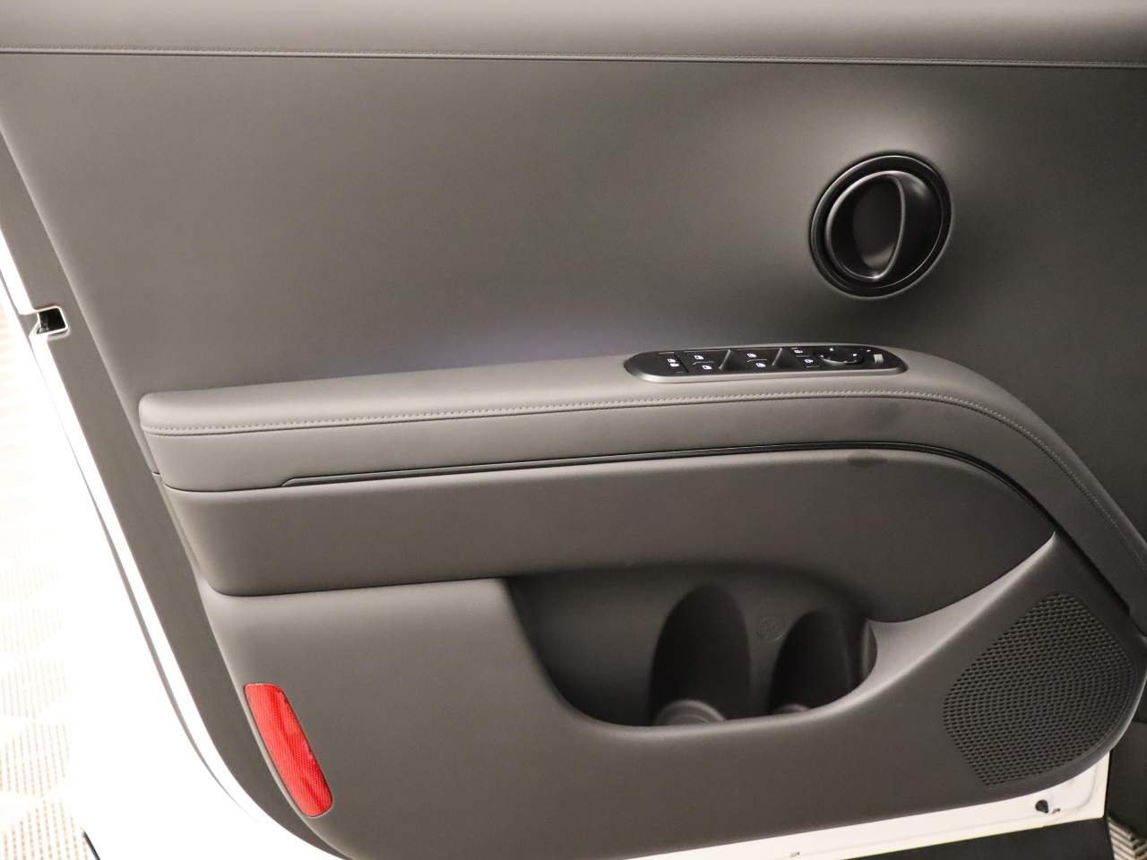 2026 Hyundai Palisade XRT Pro - Photo 16