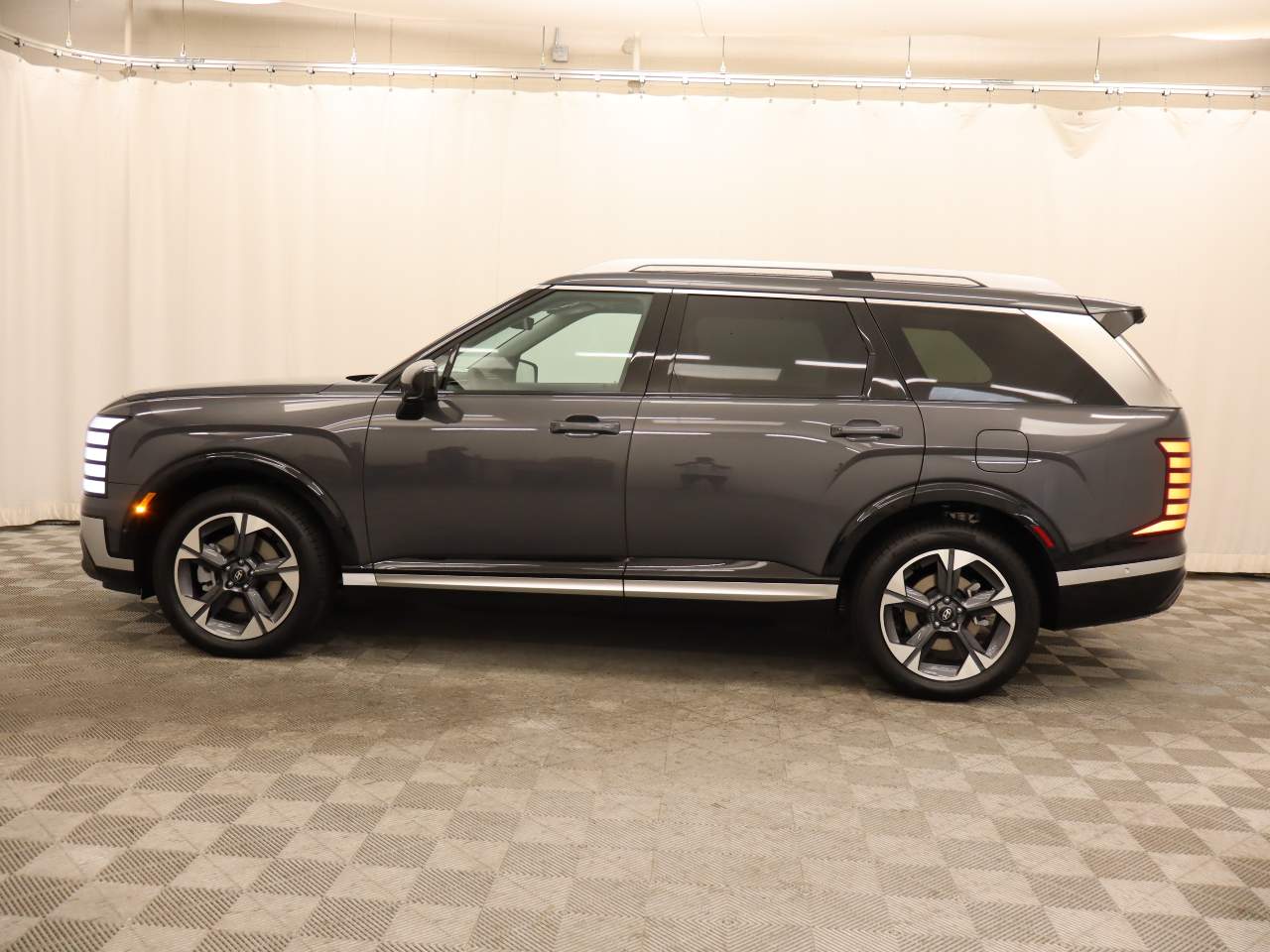 2027 Hyundai PALISADE Hybrid Limited 8-Passenger