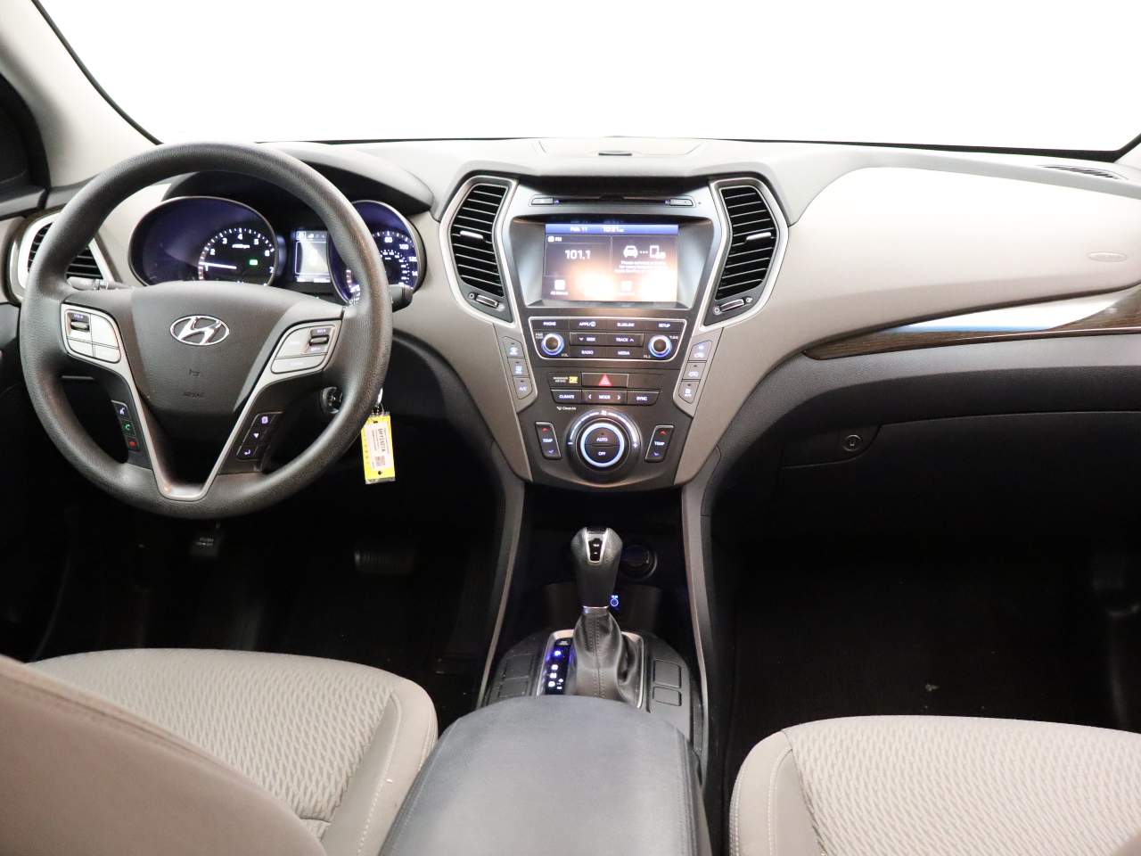 2018 Hyundai SANTA FE SE