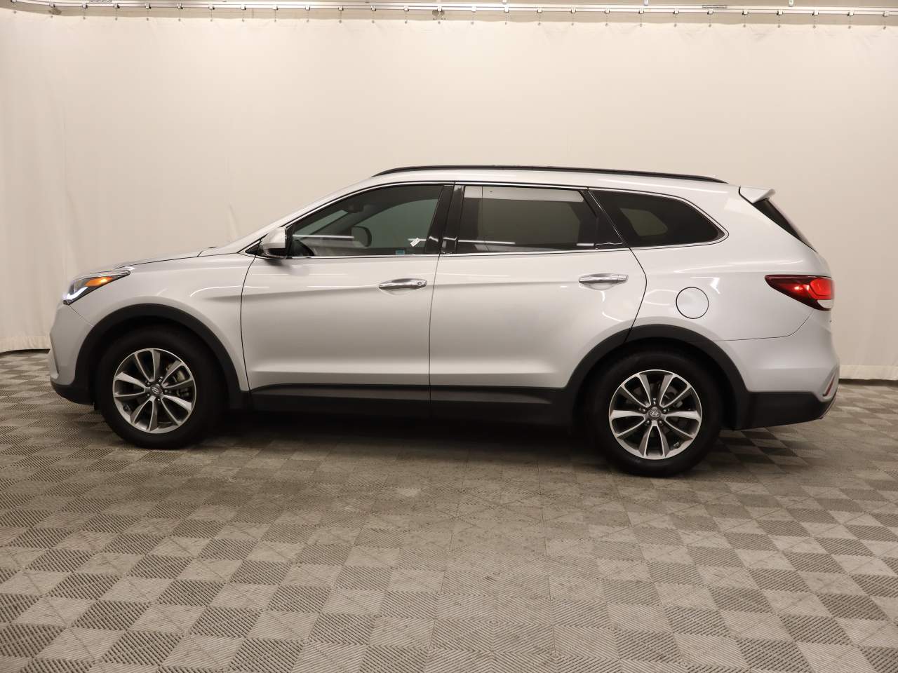 2018 Hyundai SANTA FE SE