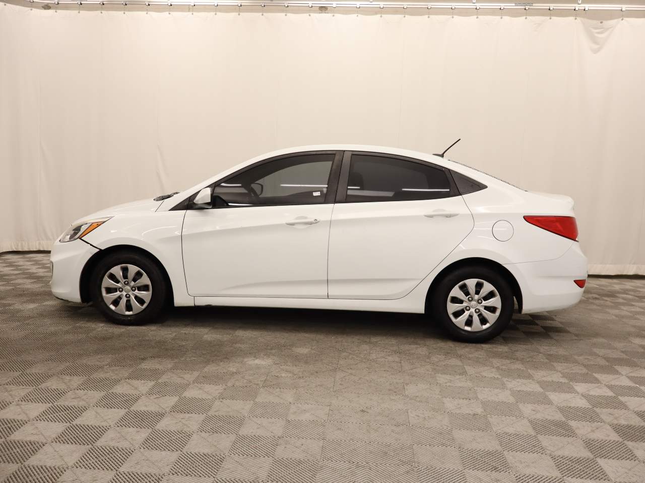 2015 Hyundai ACCENT GLS