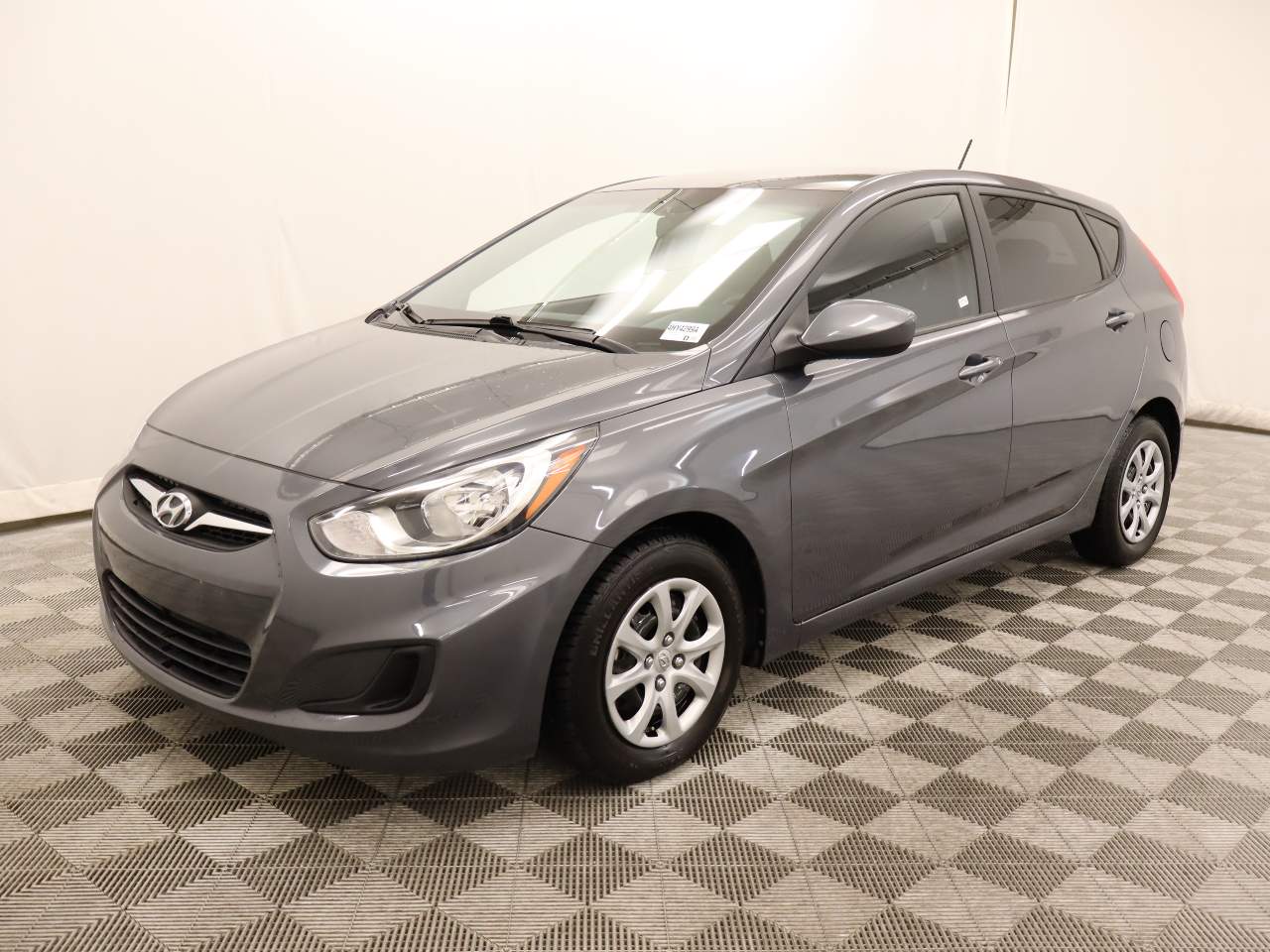 2012 Hyundai ACCENT GS