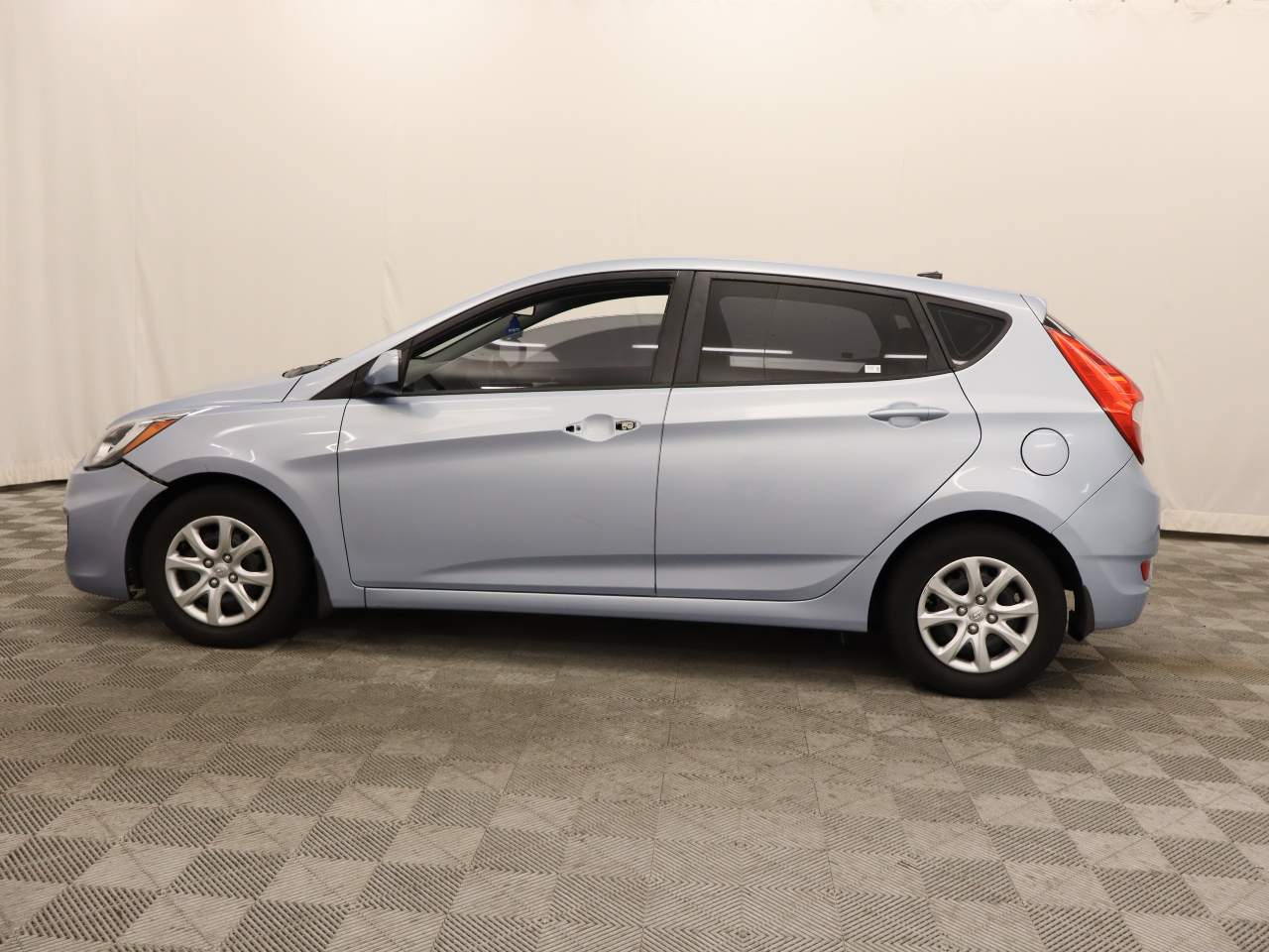 2013 Hyundai ACCENT GS