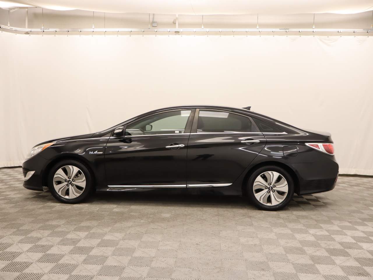 2013 Hyundai SONATA Hybrid Limited