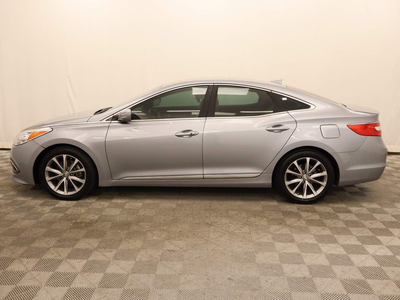 2016 Hyundai Azera  