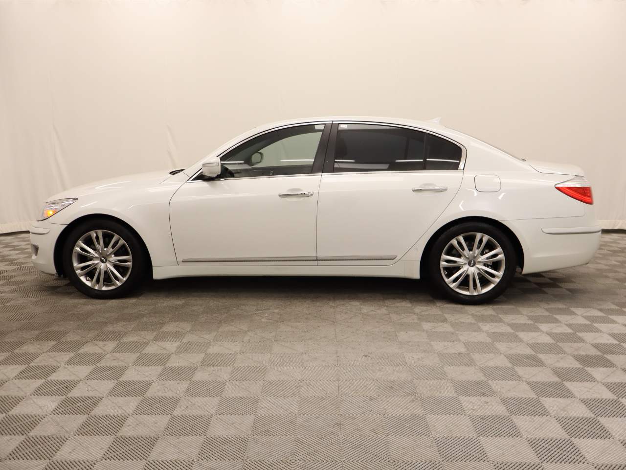 2011 Hyundai Genesis 4.6L V8