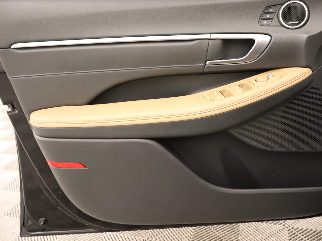 2022 Hyundai Sonata Limited - Photo 17