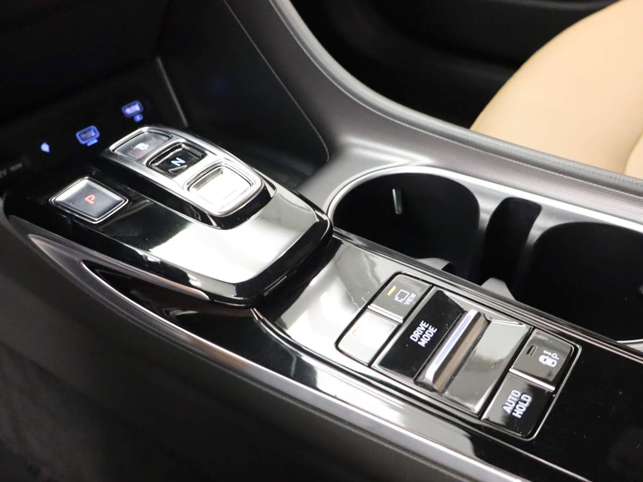 2022 Hyundai Sonata Limited - Photo 9