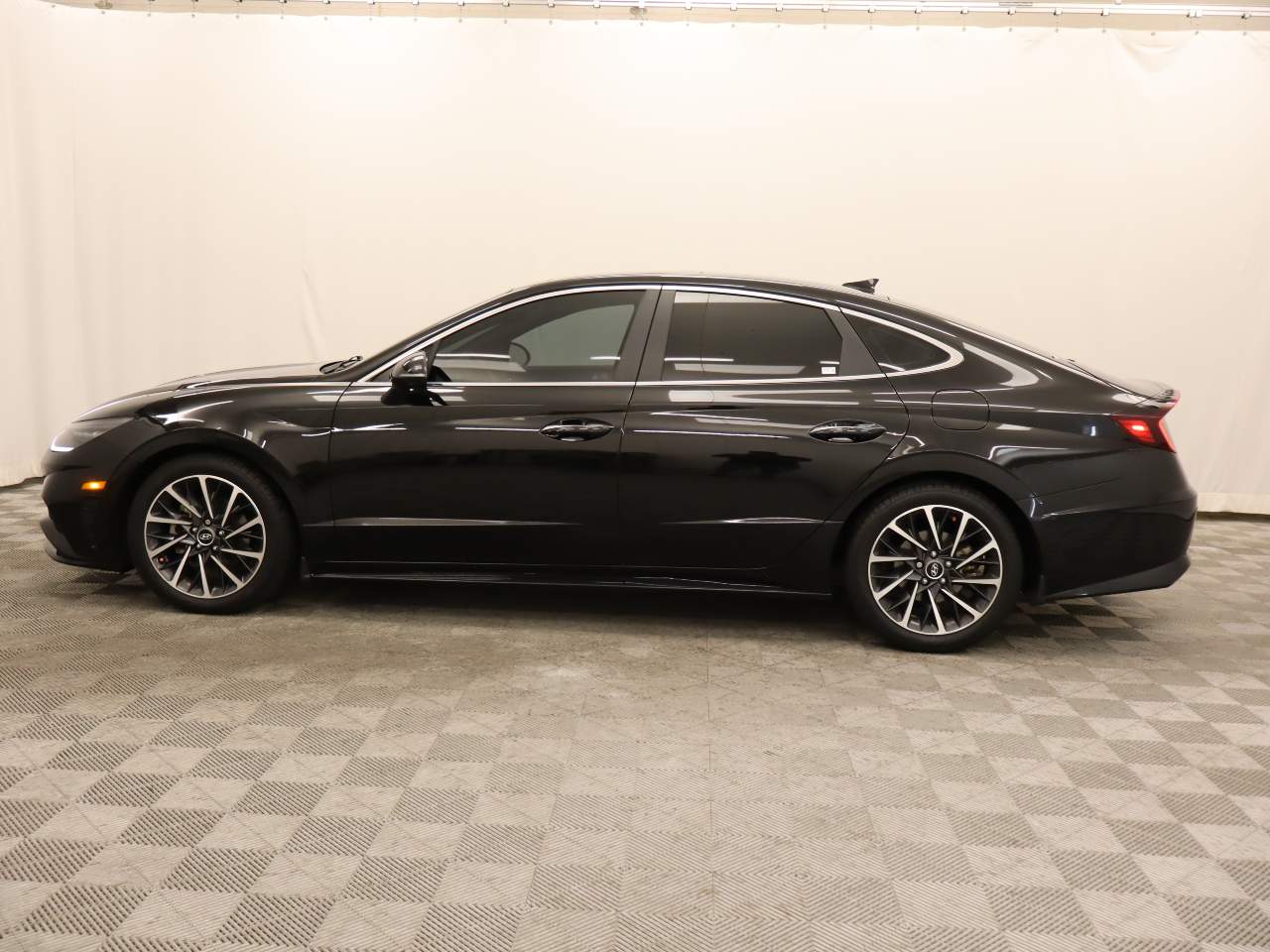 2022 Hyundai SONATA Limited