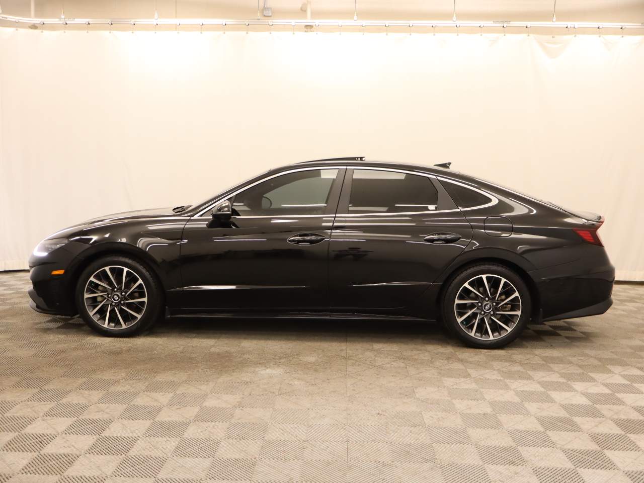 2022 Hyundai SONATA Limited