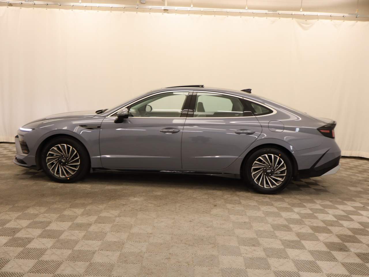 2027 Hyundai SONATA Hybrid SEL