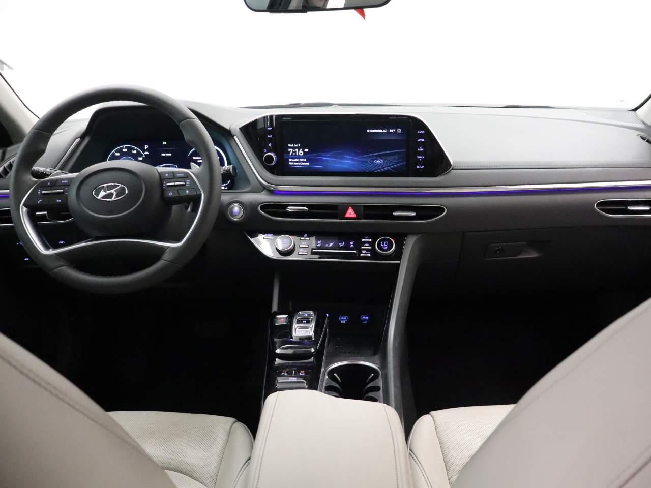 2022 Hyundai SONATA Hybrid Limited
