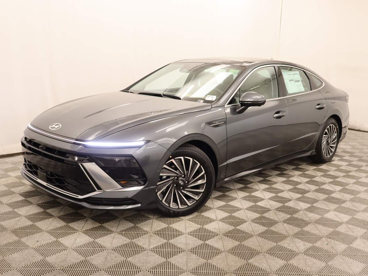 2027 Hyundai Sonata Hybrid Limited