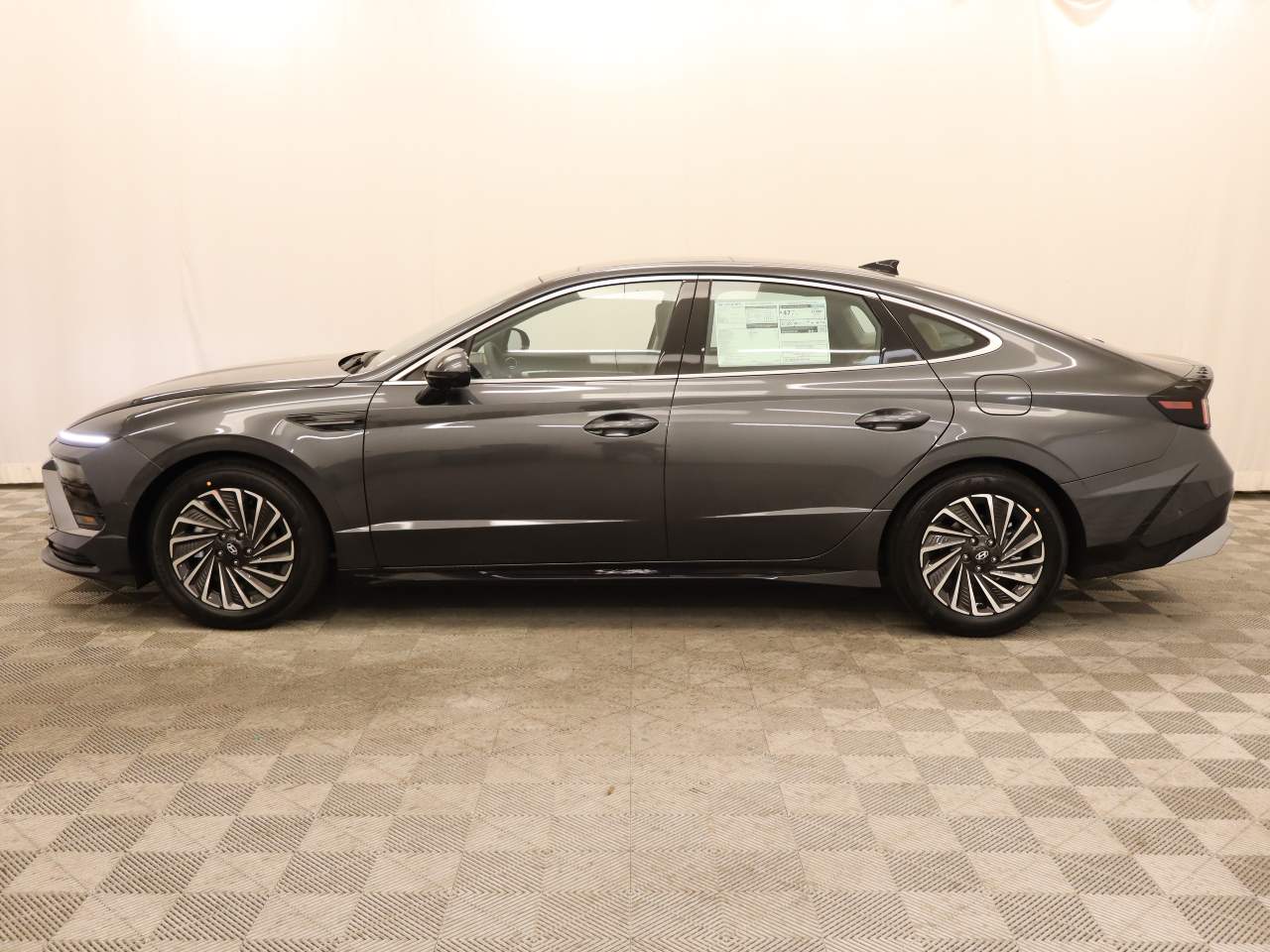 2027 Hyundai SONATA Hybrid Limited