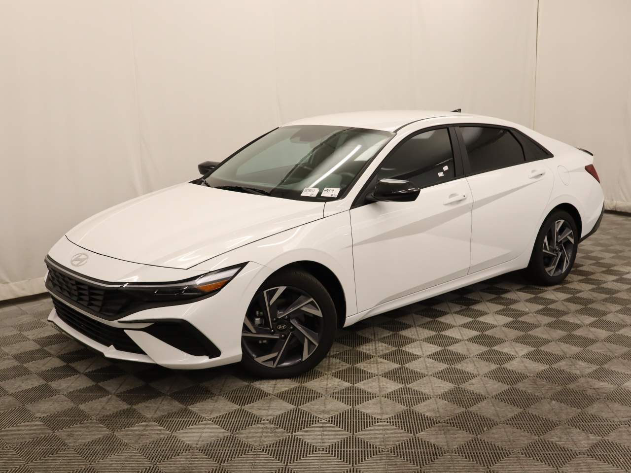 2025 Hyundai Elantra 2.0 SEL Sport IVT's photo