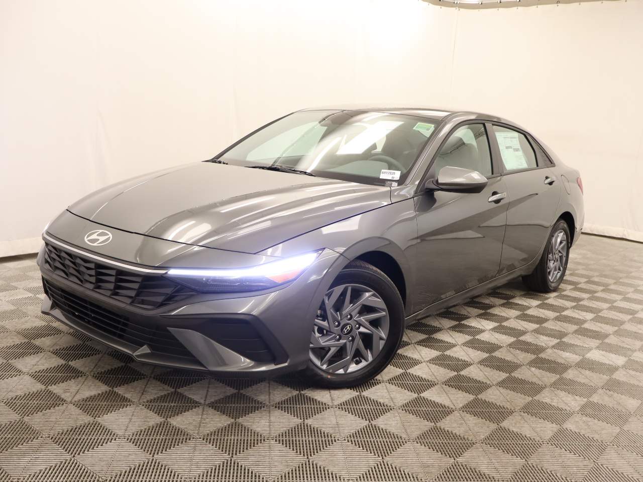 Amazon Gray Pearl 2026 Hyundai Elantra Hybrid Blue FWD Sedan Front-Wheel Drive