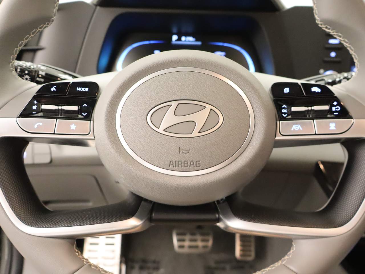 2026 Hyundai Elantra SEL - Photo 12