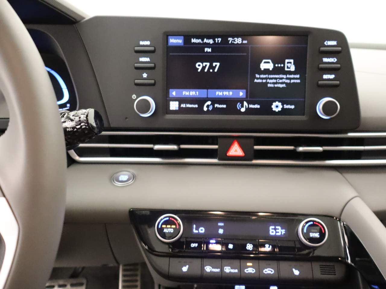 2026 Hyundai Elantra SEL - Photo 10