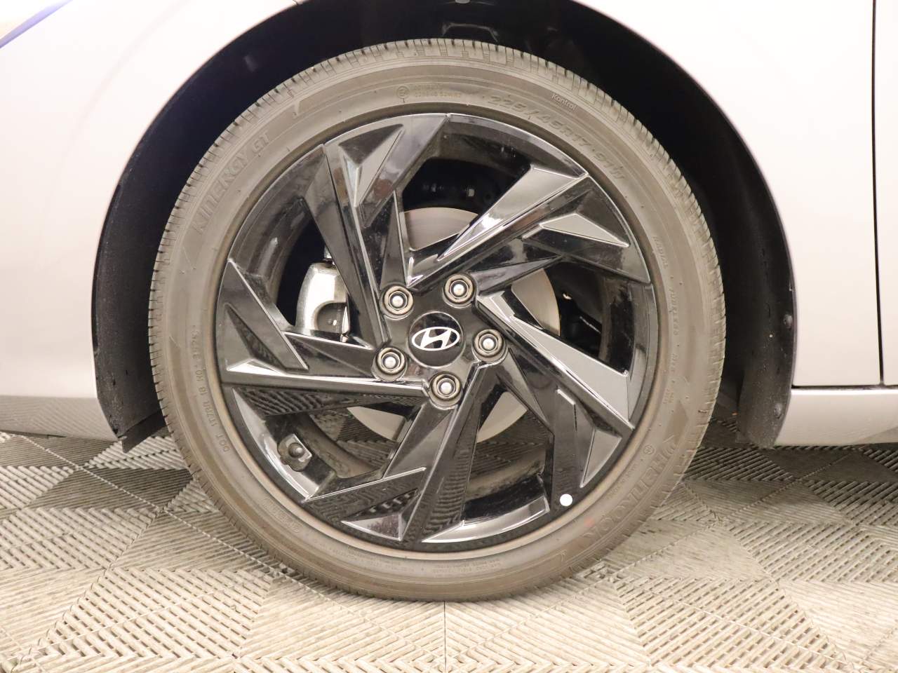 2026 Hyundai Elantra SEL - Photo 6