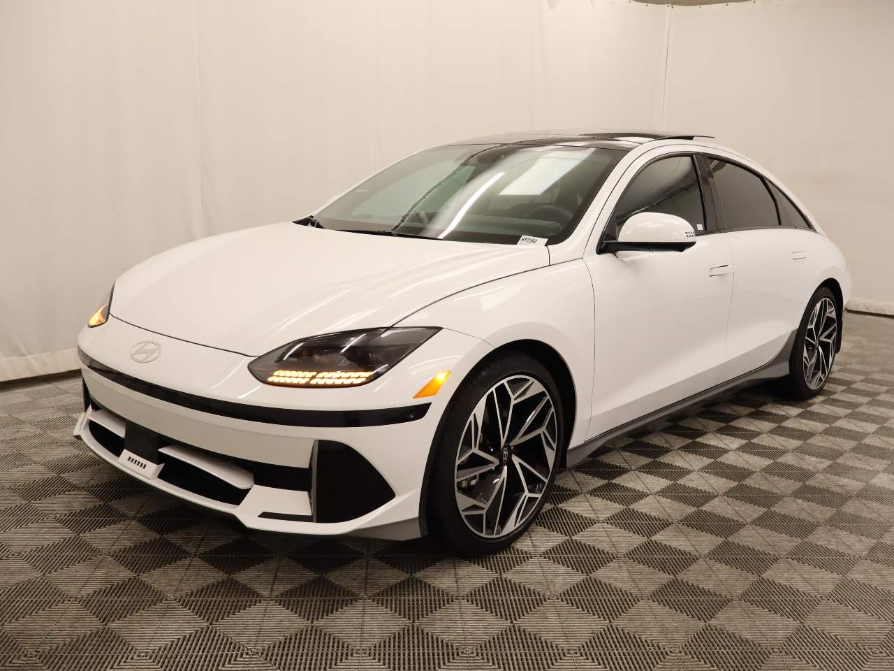 2024 Hyundai IONIQ 6 Limited