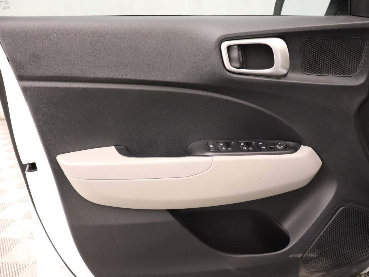 2026 Hyundai Venue SEL - Photo 17