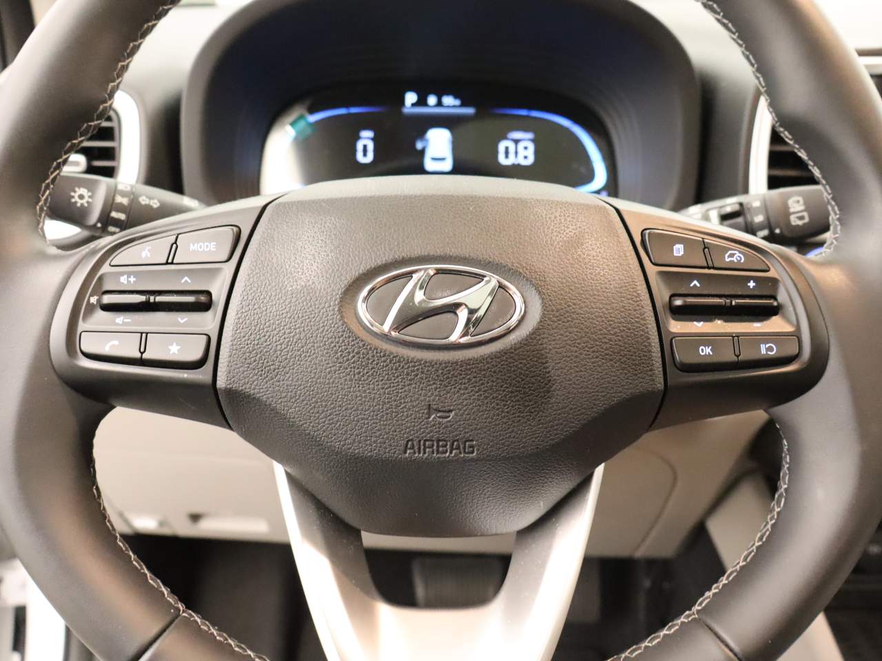 2026 Hyundai Venue SEL - Photo 12
