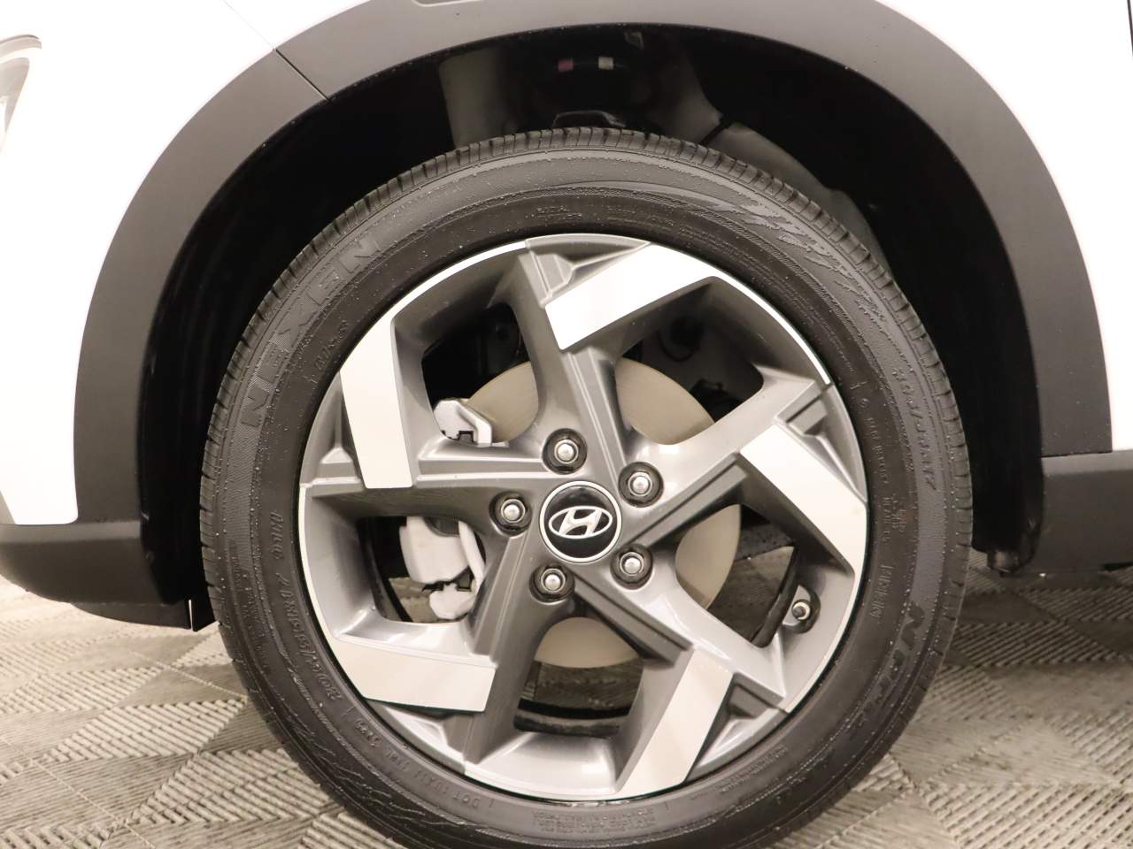 2026 Hyundai Venue SEL - Photo 7