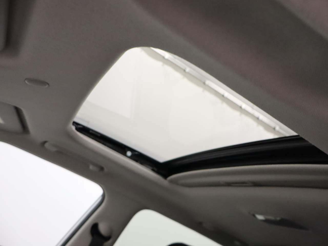 2026 Hyundai Venue SEL - Photo 19