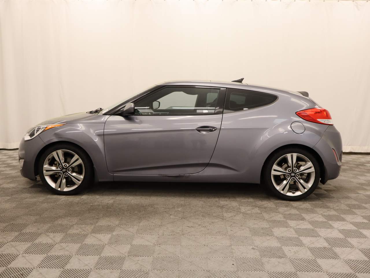 2017 Hyundai VELOSTER Value Edition