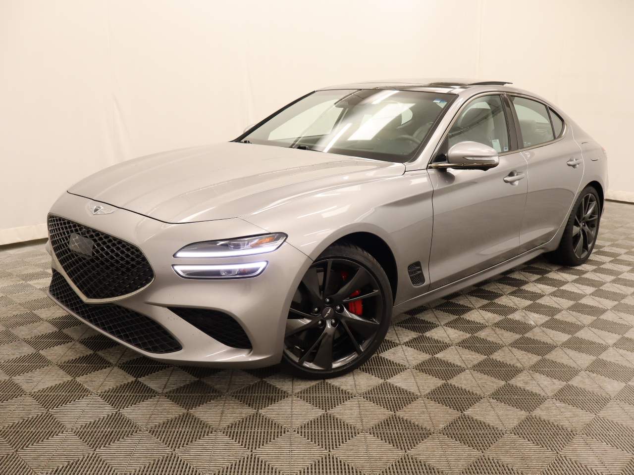 2022 Genesis G70 3.3T Standard