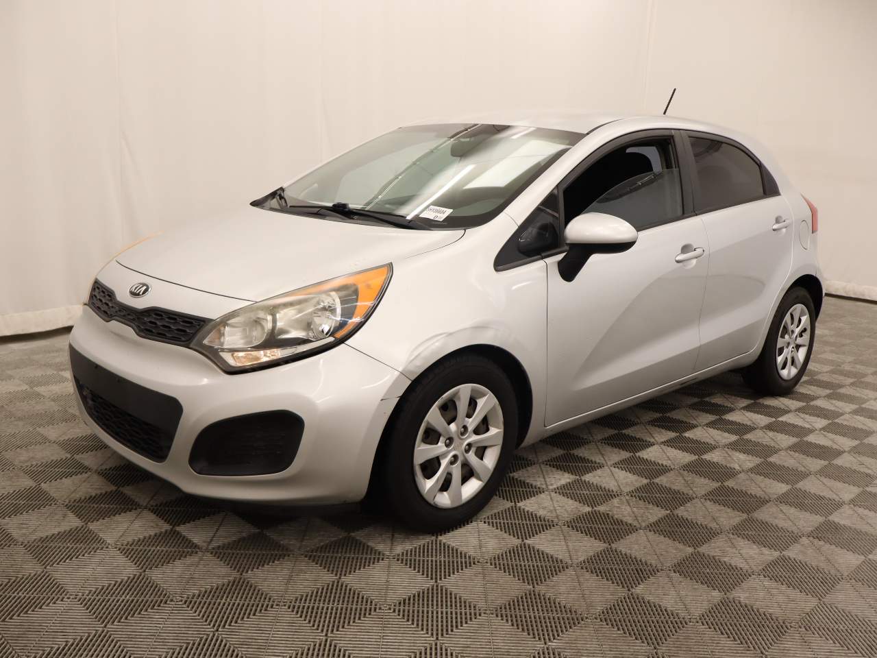 2014 Kia Rio 5-Door LX
