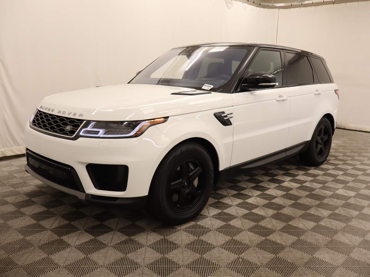 2020 Land Rover Range Rover Sport SE
