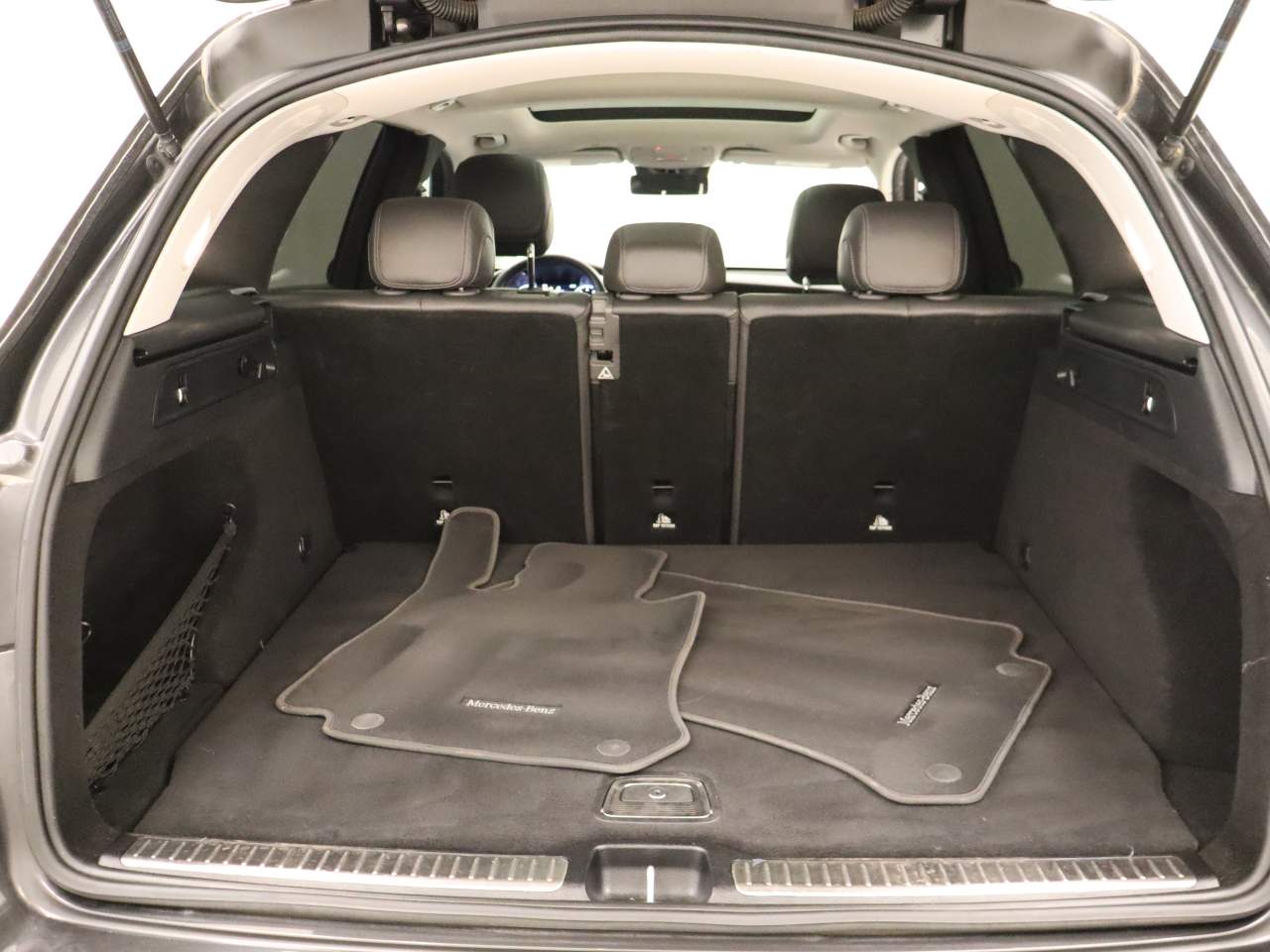 2022 Mercedes-Benz GLC GLC300 - Photo 21
