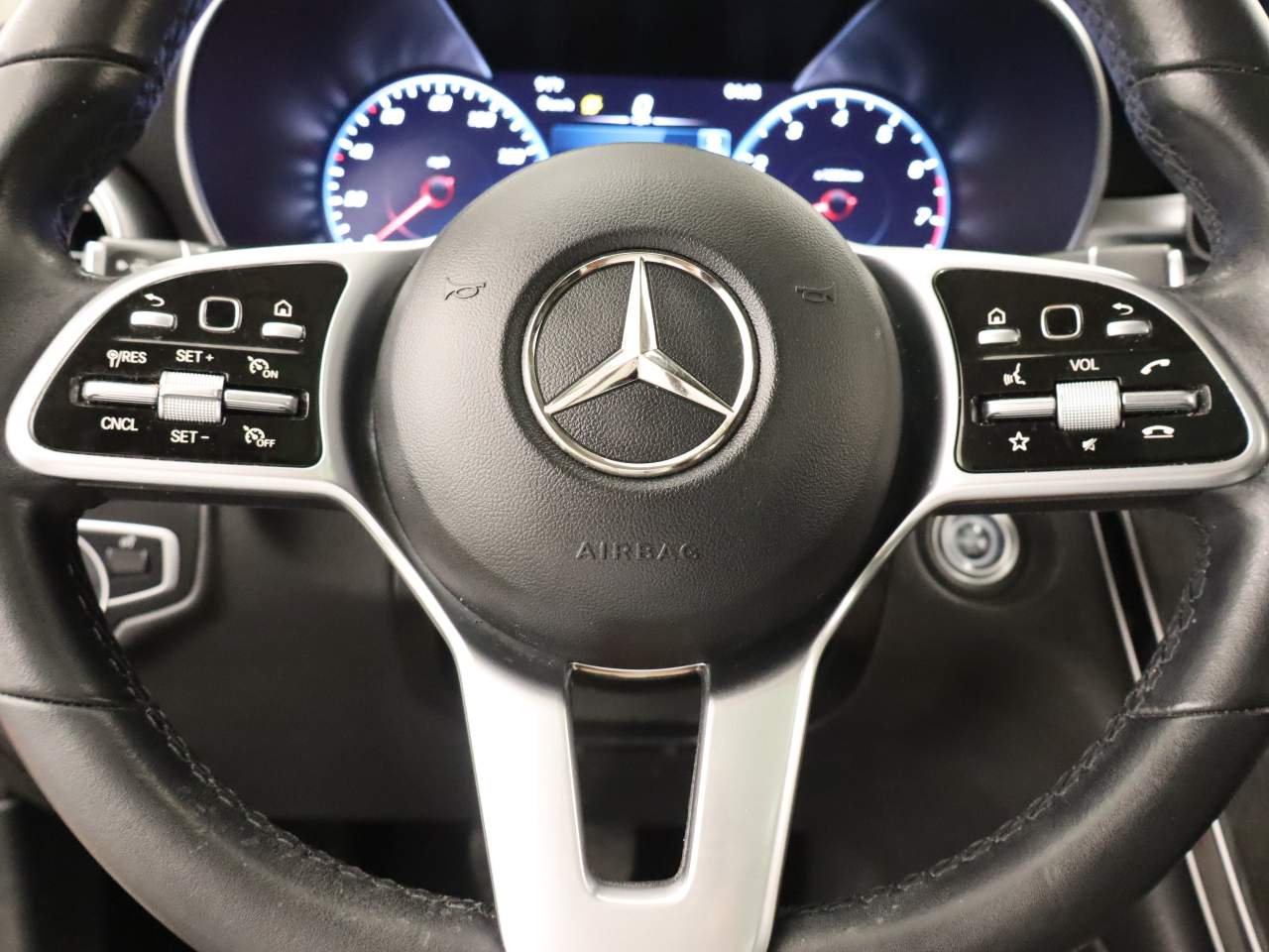2022 Mercedes-Benz GLC GLC300 - Photo 13