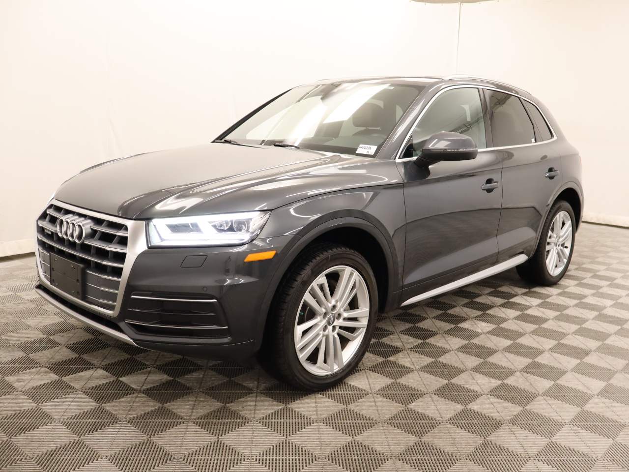2018 Audi Q5 2.0T quattro Premium Plus