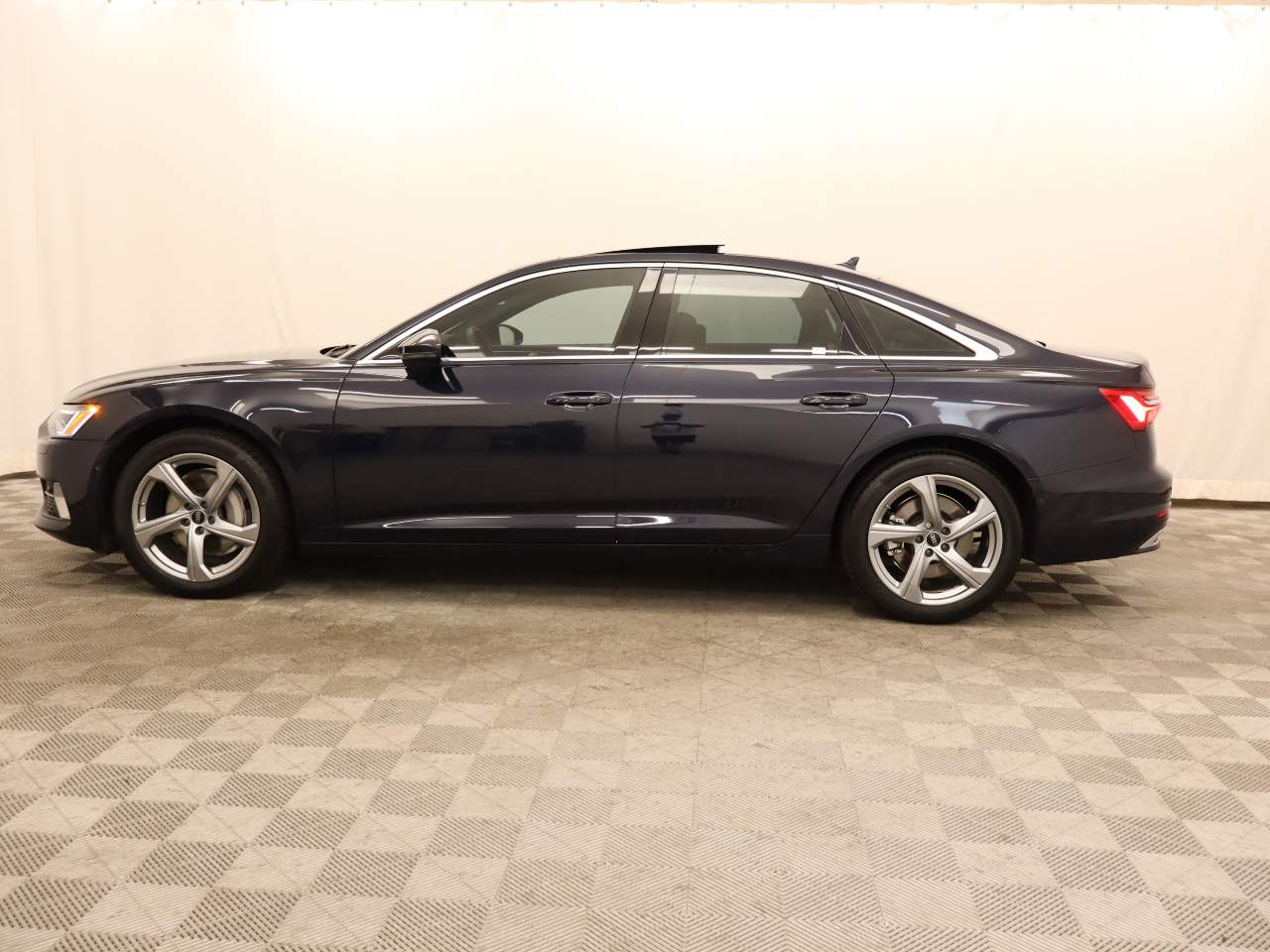 2024 Audi A6 quattro Premium Plus 45 TFSI