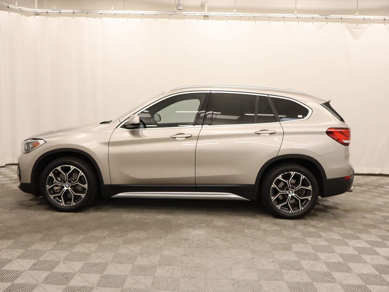 2022 BMW X1 sDrive28i