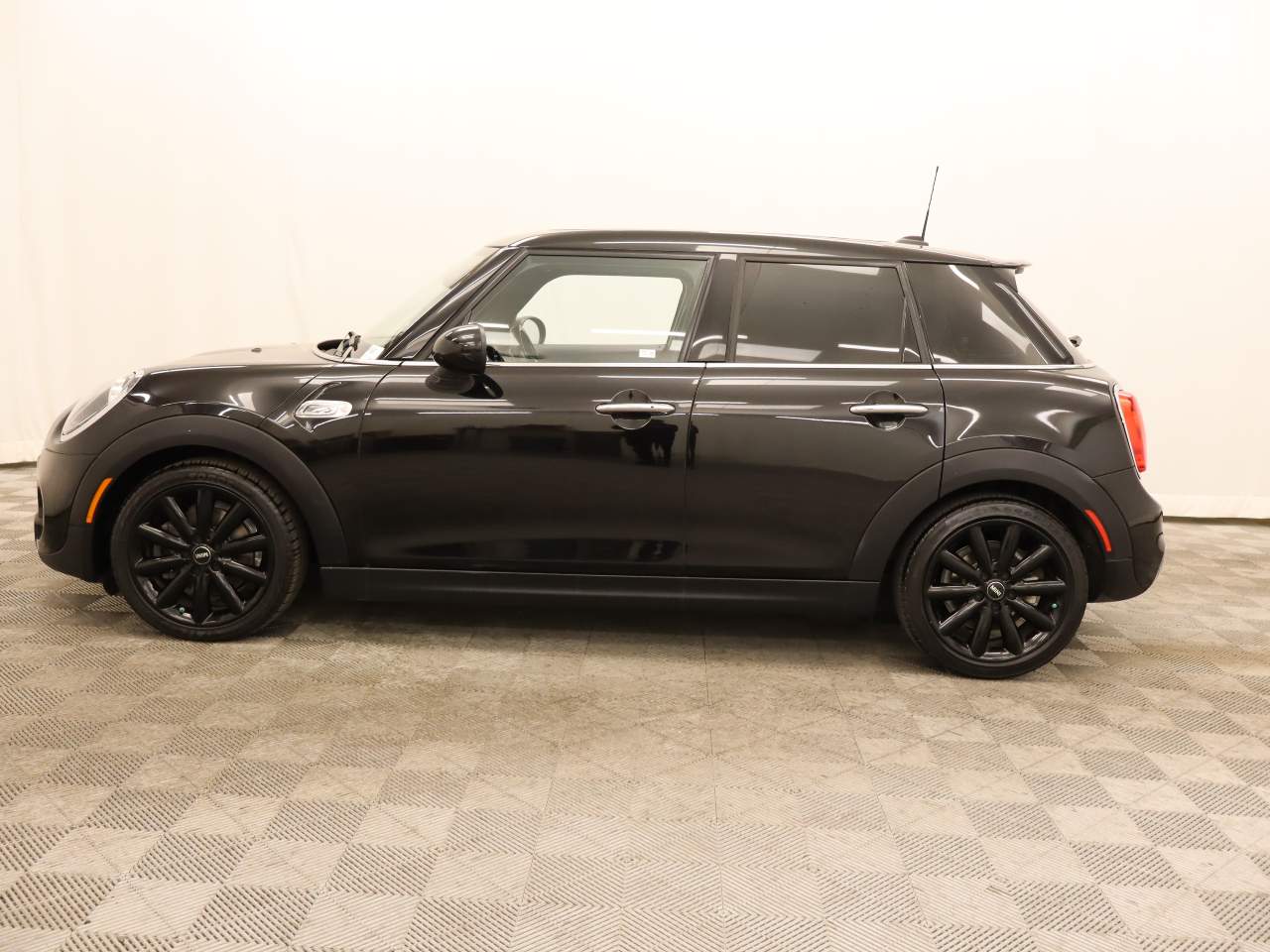 2019 MINI Hardtop 4 Door Cooper S