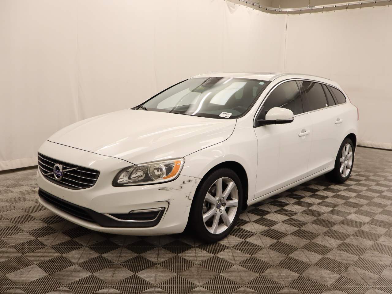 2016 Volvo V60 T5 Drive-E Premier