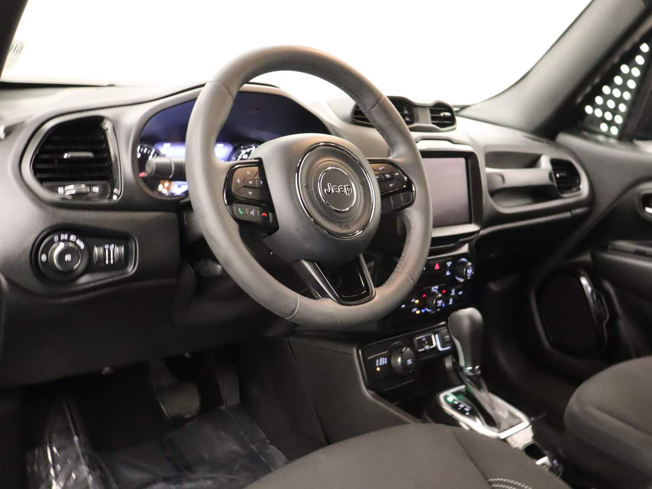 2022 Jeep Renegade Altitude - Photo 15