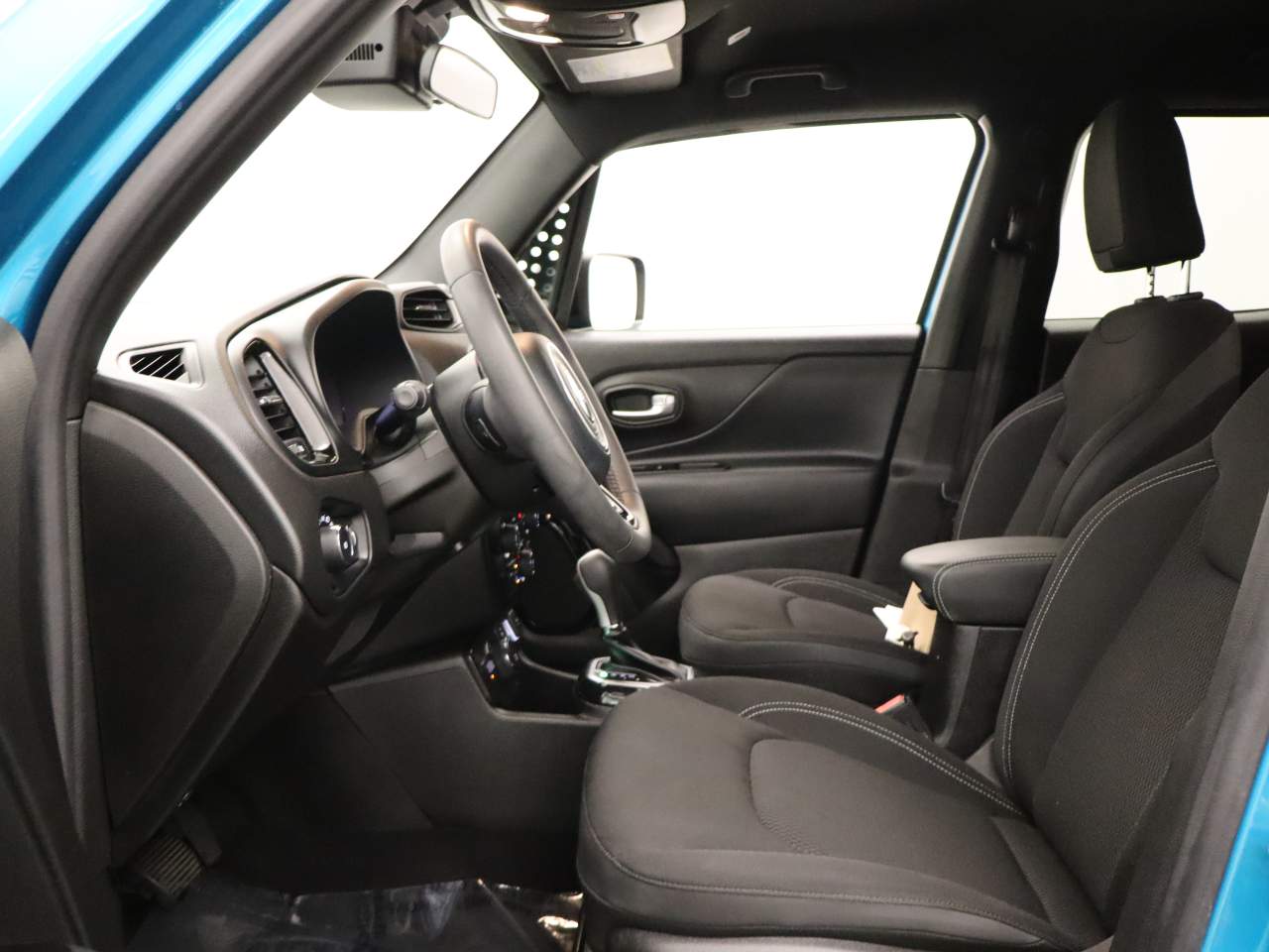 2022 Jeep Renegade Altitude - Photo 16