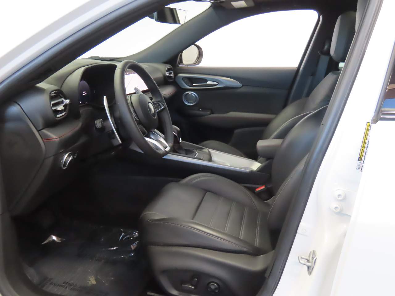 2024 Dodge Hornet R/T Plus - Photo 15